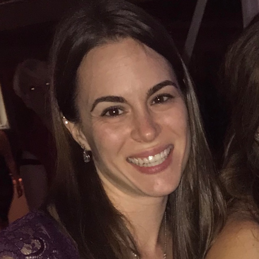 Meet your Posher, Courtney